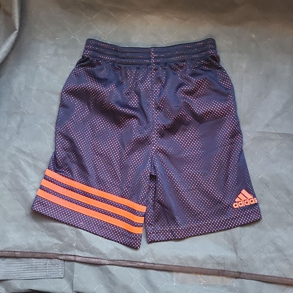 (3 ITEMS FOR $15)Adidas Kids Shorts in Navy and Neon Orange/Coral. Size 5